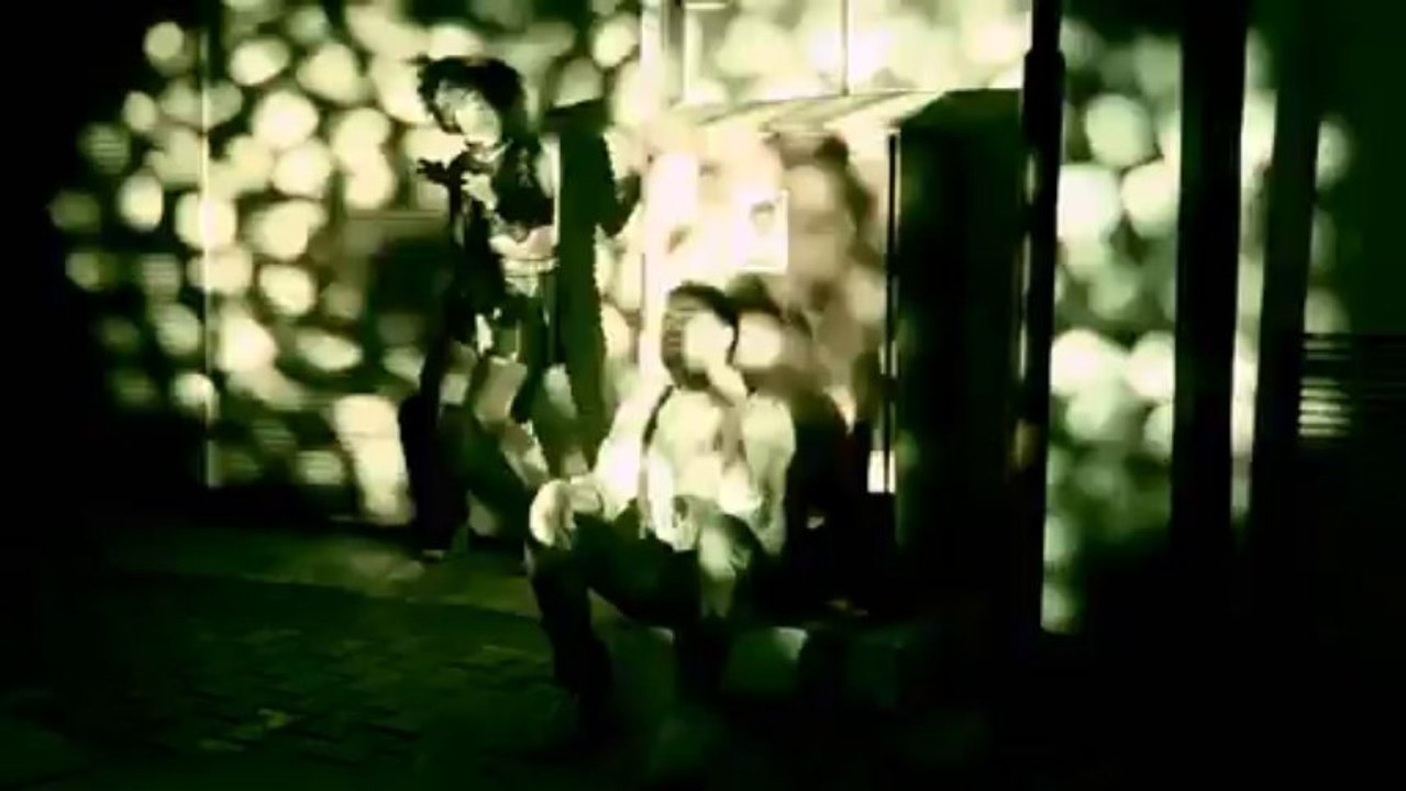 Murat Dalkılıç - Lüzumsuz Savaş (Official HD - Stereo)