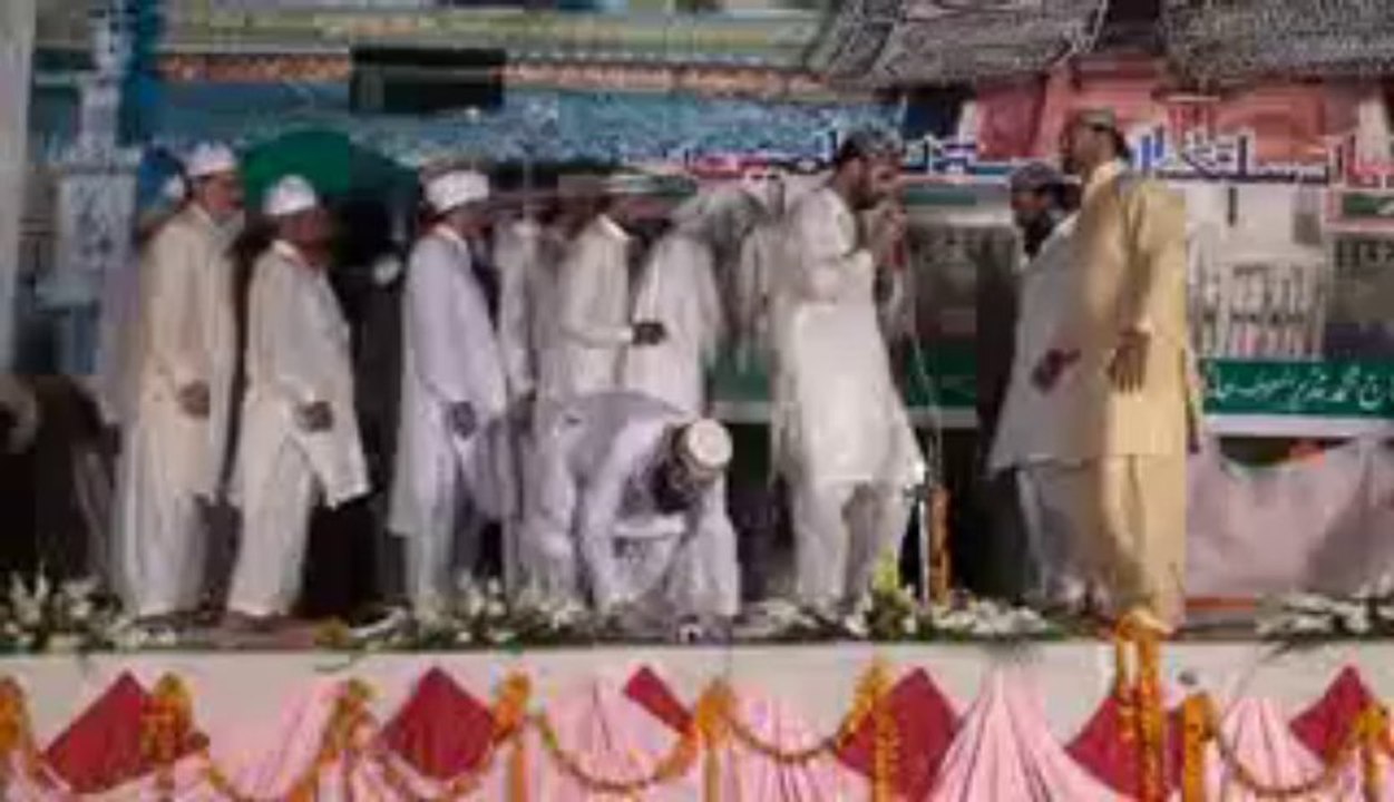 Mehfil e Miraj conferrence entrance Mufakir e islam Pir Syed Abdul Majid Mahboob Kazmi hanfi Qadri