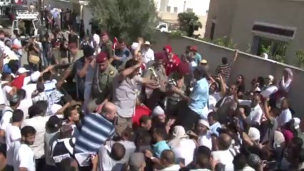 La Tunisie sous tension enterre Mohamed Brahmi