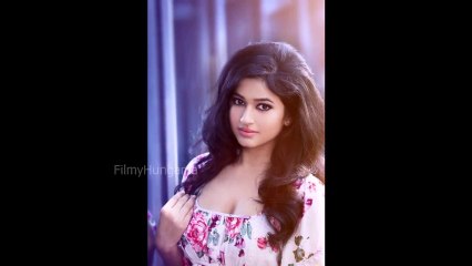 Poonam Bajwa Phoot Shoot