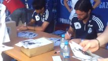 Atsuto Uchida signing autographs during Schalke 04 season opening