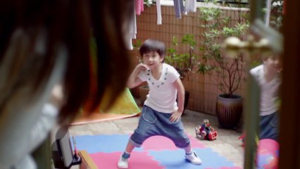 Apple - iPhone 5 - TV Ad - Music Every Day