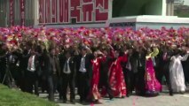 La Corée du Nord expose ses missiles lors d'une grande parade