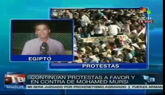 Continúan protestas en favor y en contra de Mohamed Mursi en El Cairo