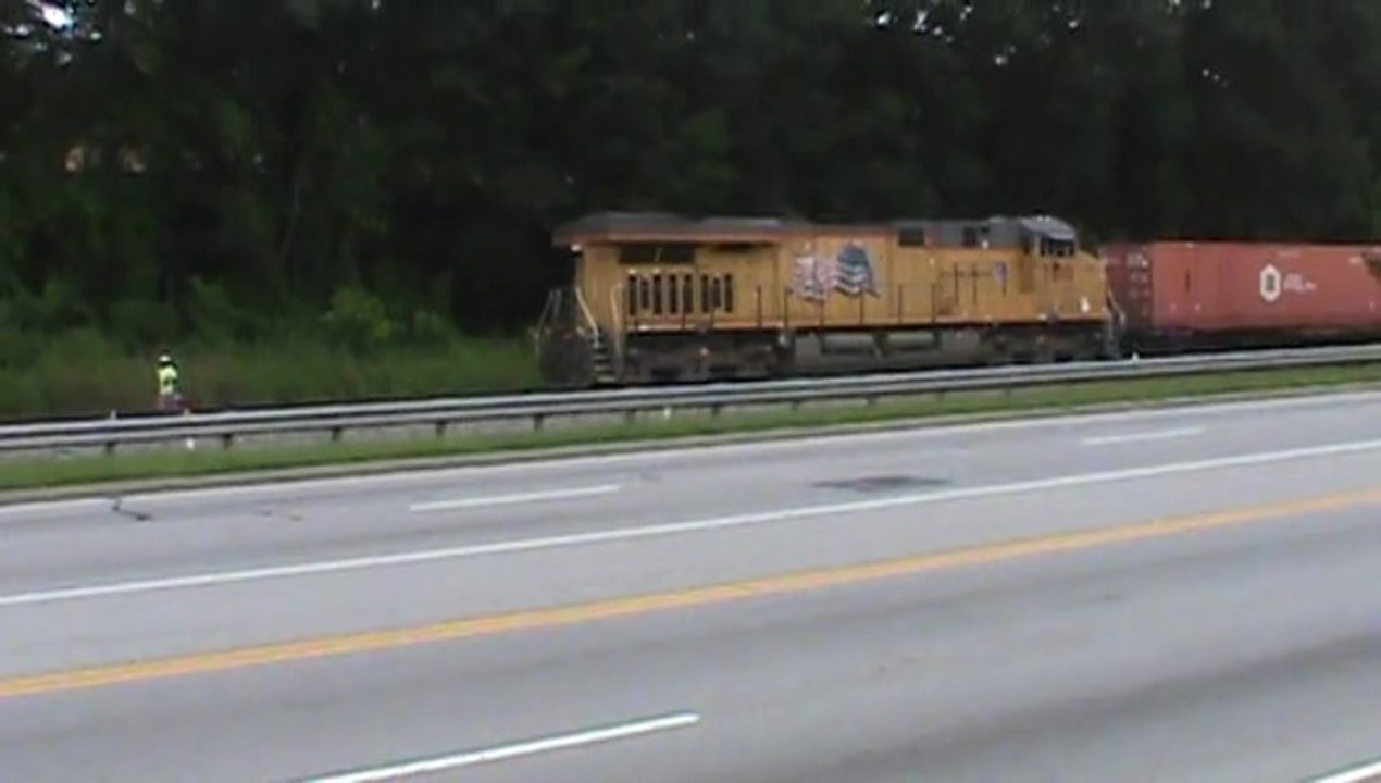Union Pacific intermodal train through Austell Ga. into Whitaker Yard.