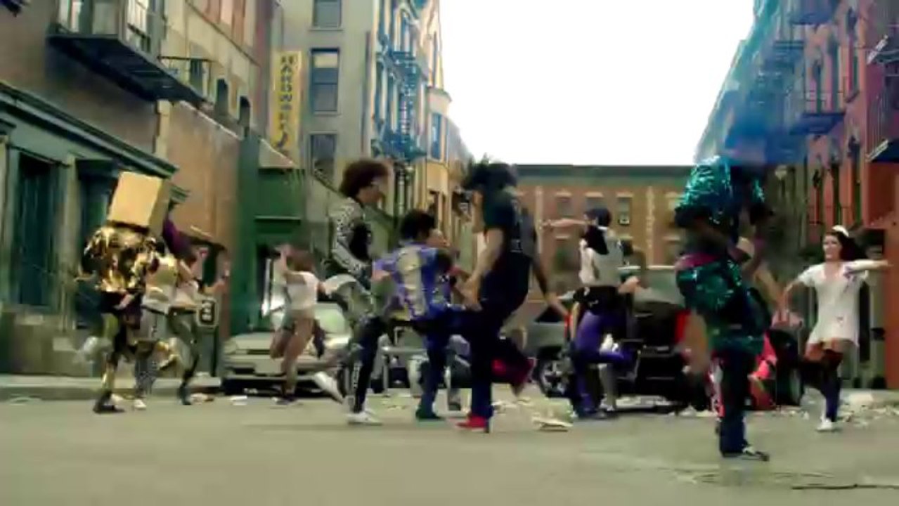 LMFAO - Party Rock Anthem ft. Lauren Bennett, GoonRock