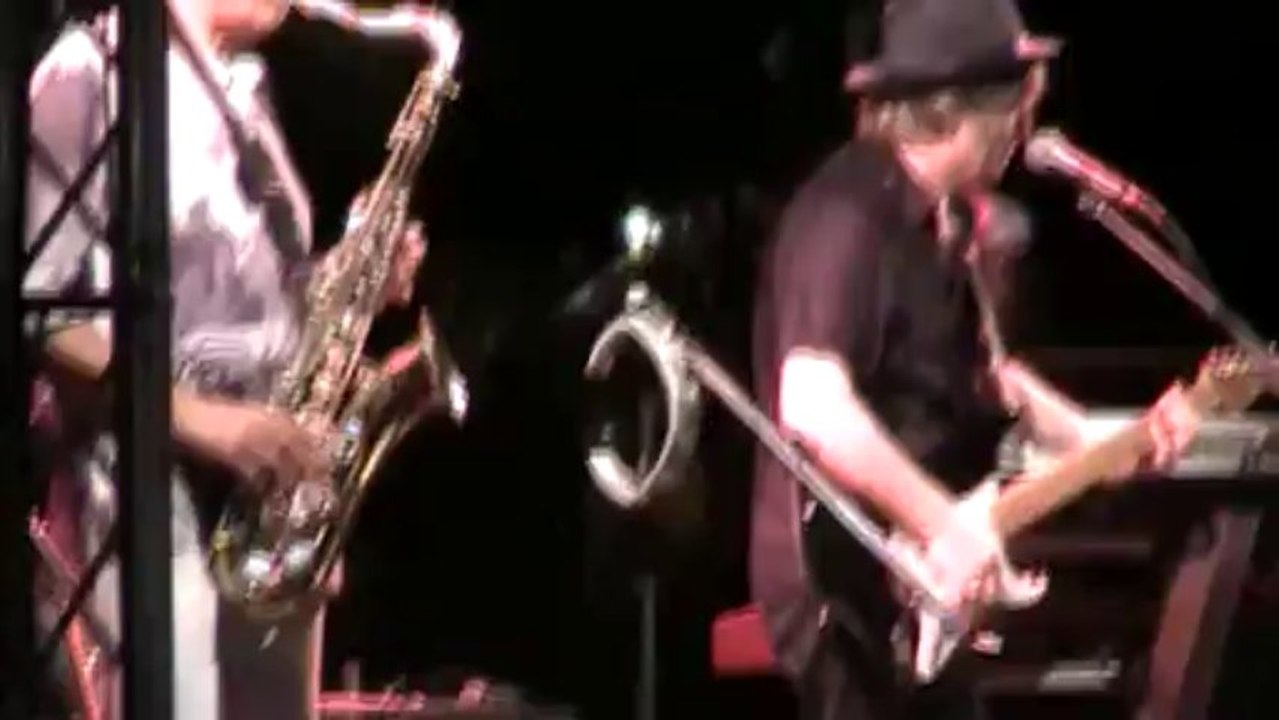 Baby Please Don't Go