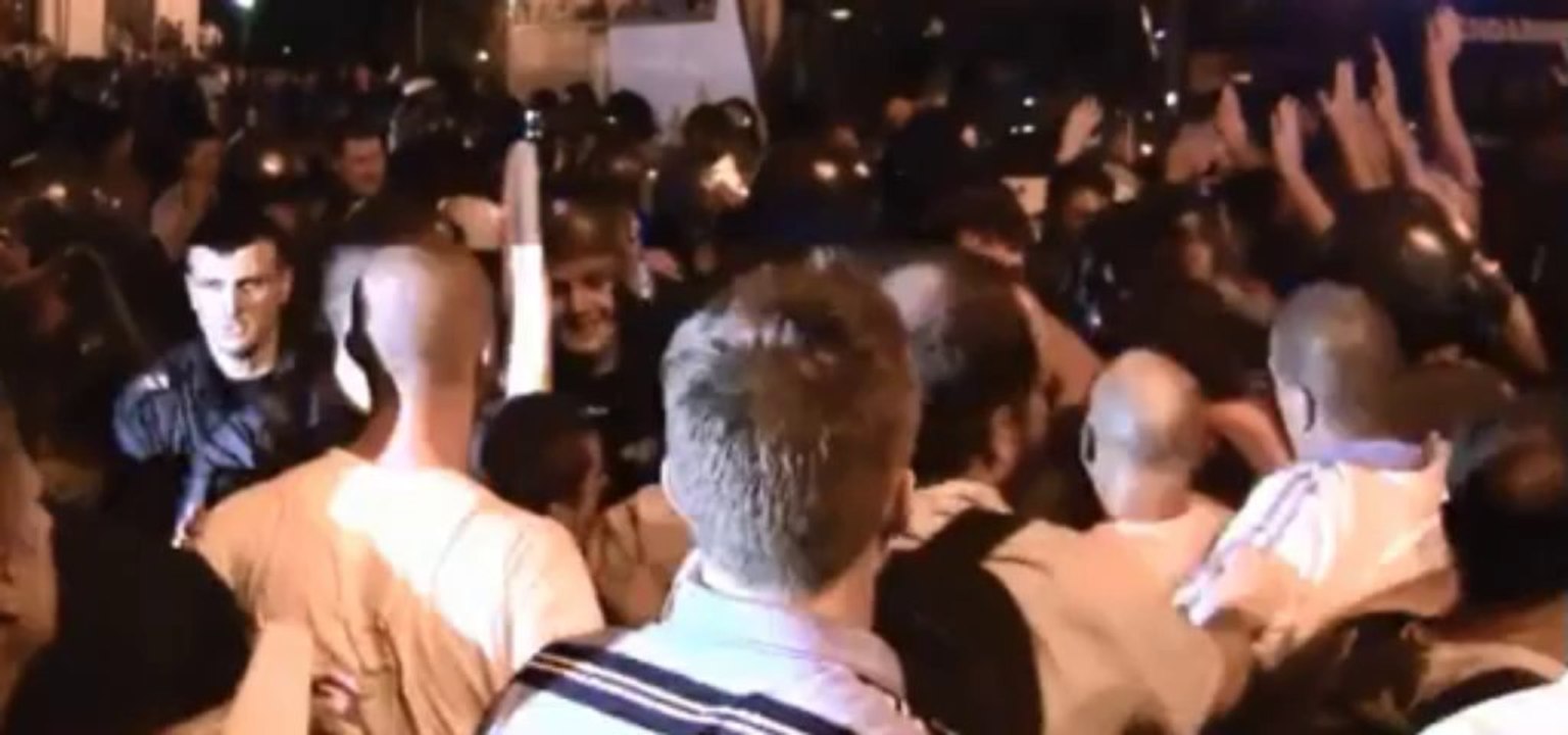 police violence parliament-bulgaria-23.07.13-part.3