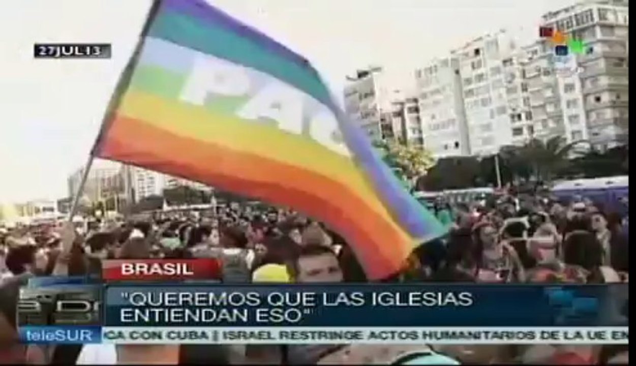 Mujeres piden cambio en la posición de la Iglesia Católica