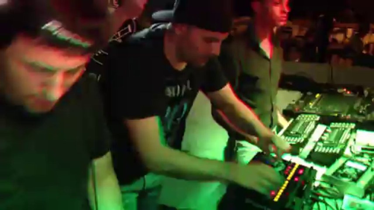 University Party @Moro 24/7/2013 // Dj Luigi Anello Ft. Davidino Hts plus Marco Orlando //