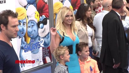 Britney Spears "The Smurfs 2" Los Angeles Premiere Blue Carpet Arrivals