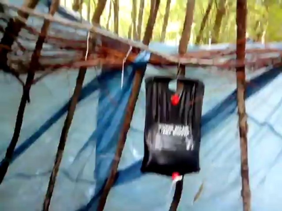 Jeûne en forêt. Camp de base .
