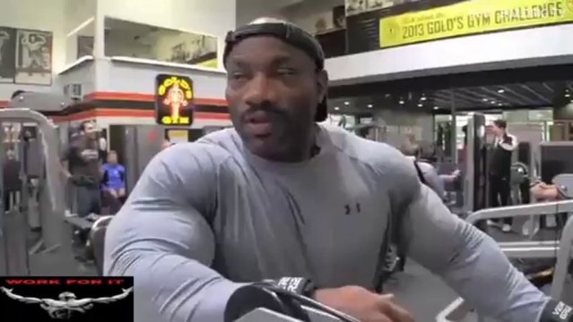 Dexter Jackson 3 Weeks Out from Arnold Classic 2013 Arm Training