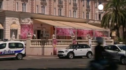 Jewels stolen from Cannes hotel were worth over '100...