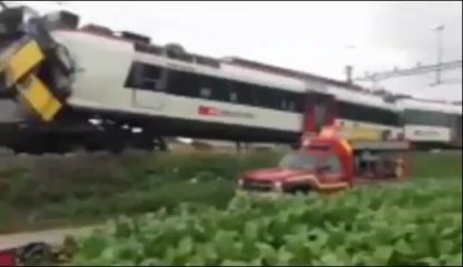 Σύγκρουση τρένων