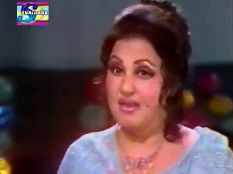 NOOR JEHAN live - GEET MEIN GAON GALI GALI