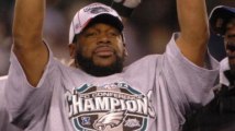 McNabb Speaks, Retires as an Eagle