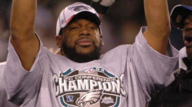 McNabb Speaks, Retires as an Eagle