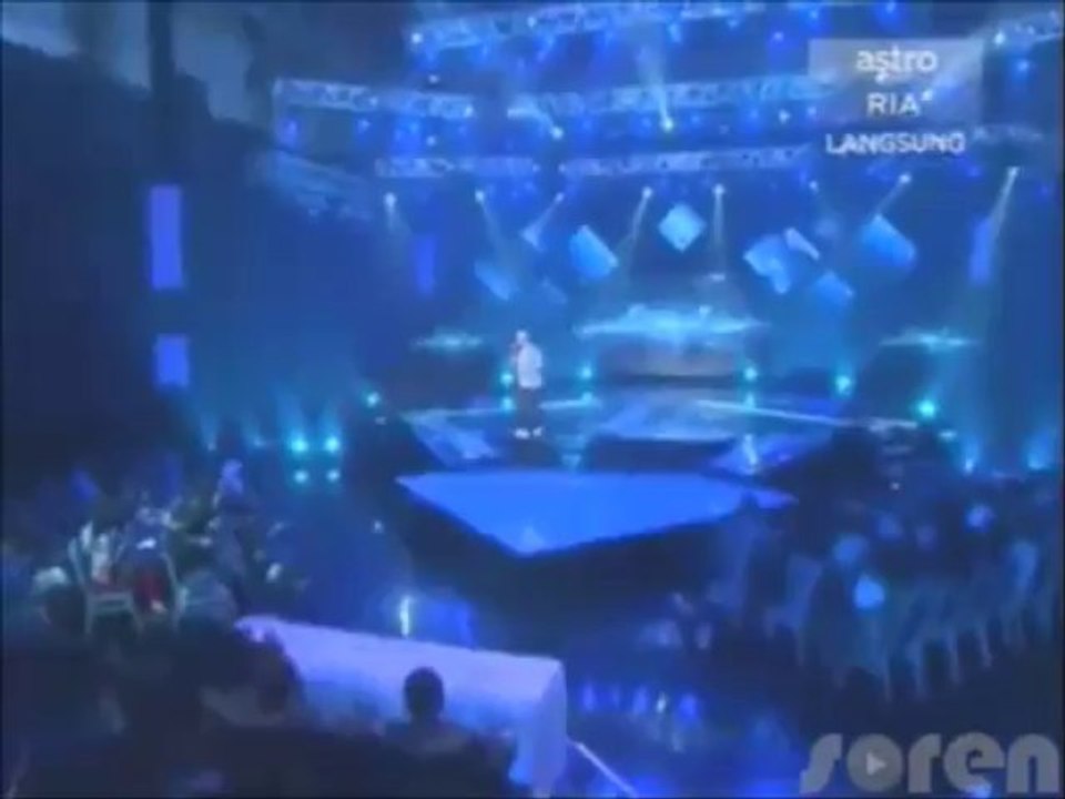 Maher Zain Number One For Me (Live) ♥ZY♥