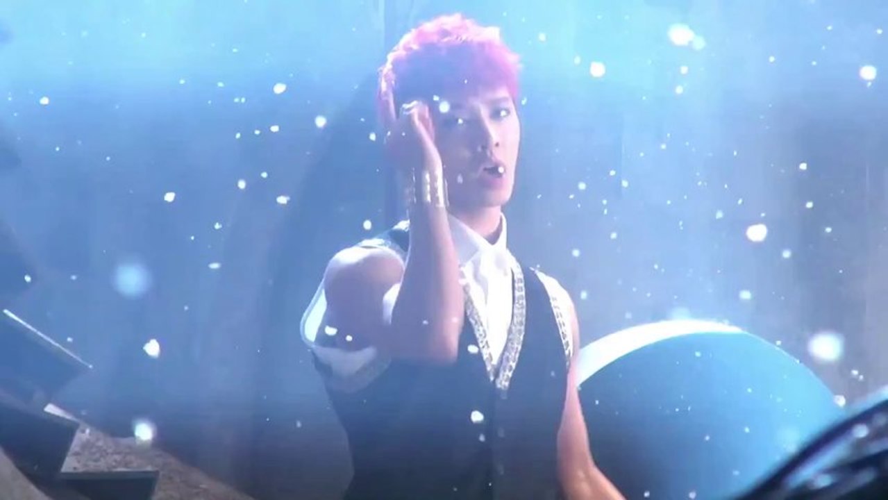 BEAST - Shadow (그림자) (BTS- Music Video)