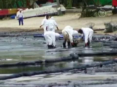 Таиланд: вместо белоснежного песка – тонны нефти