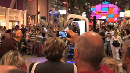 TITAN THE ROBOT aux Docks Vauban - Z'estivales