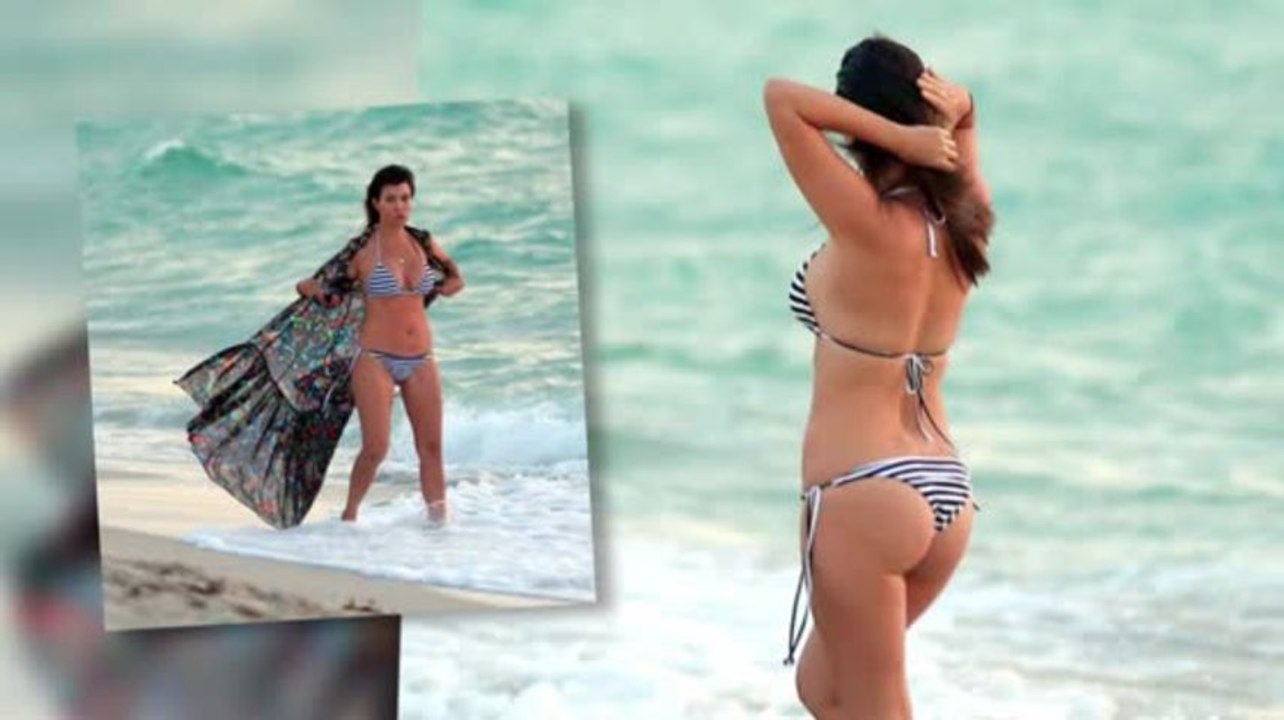 Kourtney Kardashian in Bikini