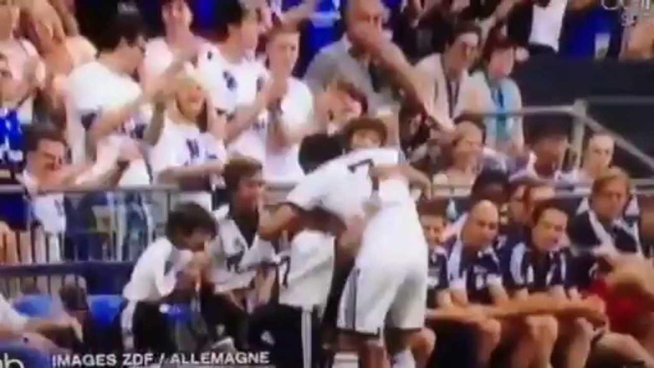 Schalke 04 vs al sadd:Raul fait ses adieux