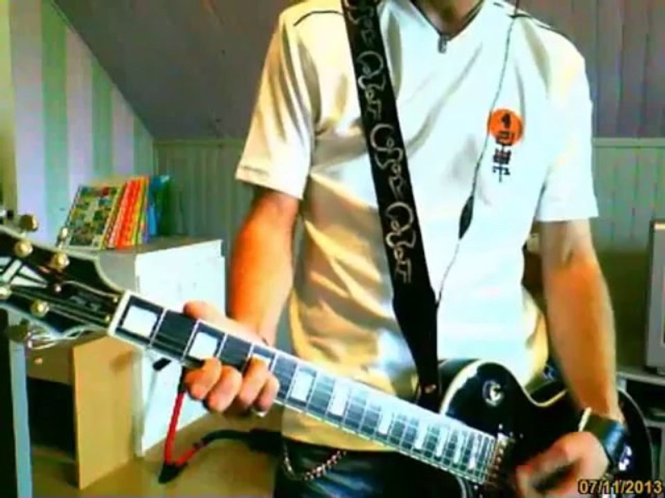 Scorpions living for tomorrow live guitar cover