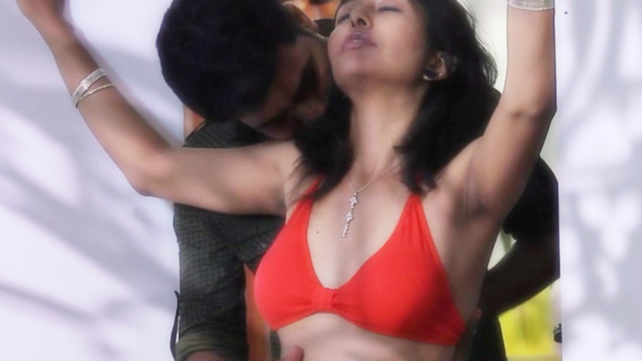 Malle Moggalu Movie Songs-  Nanne Gelichavu Nuvvu Nalo Kalisavu Nuvvu - Pavitra, Krishana, Shalu, Geetha - HD