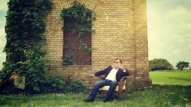 Viki Miljkovic i Halid Beslic - Ne zna juce da je sad (Official Video) HD