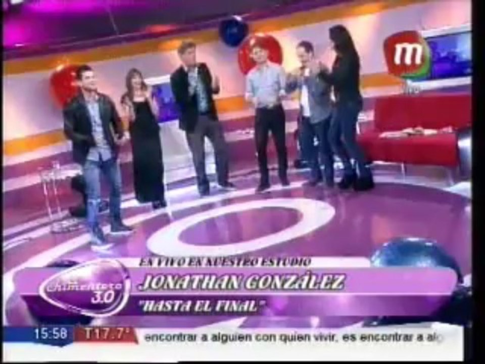 Jonathan González cantó en el Chimentero 3.0