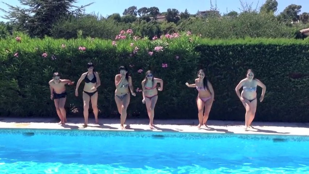 Piscine avec les filles et julien
