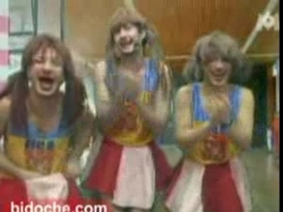 mickaël youn -les majorettes