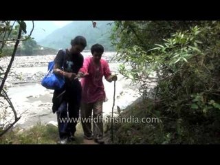 Tourists and Pilgrims evacuated from disconnected areas