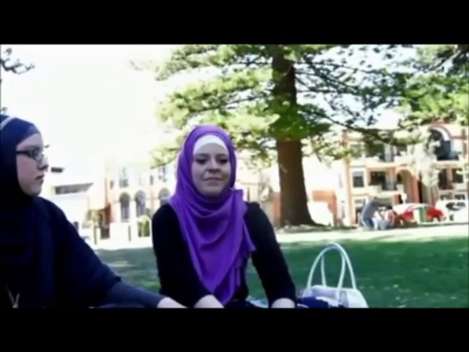 Emotional Story: Australian girl convert to Islam