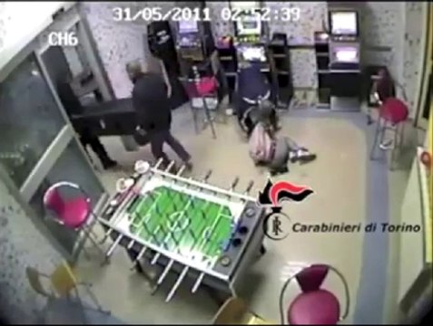 Torino - Rapina a gestore slot machine, arrestati tre romeni (30.07.13)