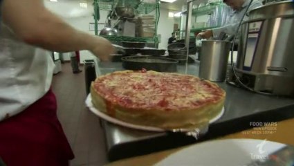 Pizzeria Uno Vs. Lou Malnati's Pizzeria.