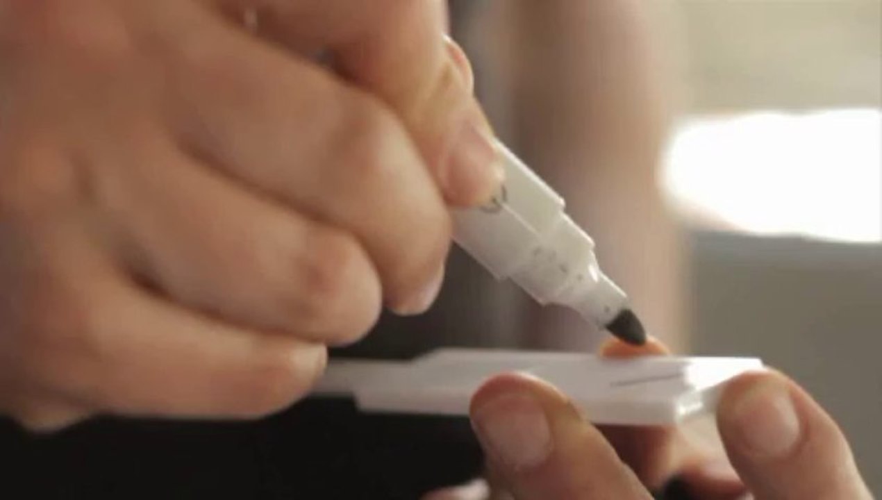 Turbo Stick by Richard Sanders (Props and DVD) - Magic Trick