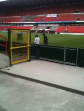 Standard: Yohann Thuram visite Sclessin