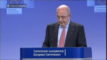 Almunia anuncia que tendrán que devolver las ayudas recibidas desde 2007