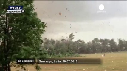 Caught in a tornado: Dramatic eyewitness... - no comment