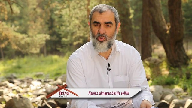 199-Namaz kılmayan biri ile evlilik - Nureddin Yıldız - fetvameclisi.com