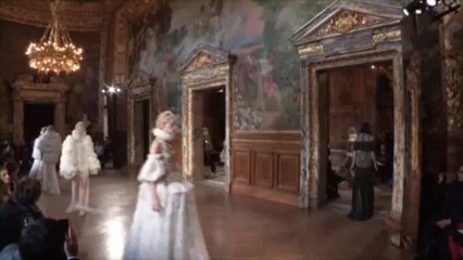 Le défilé Alexander McQueen automne-hiver 2013-2014