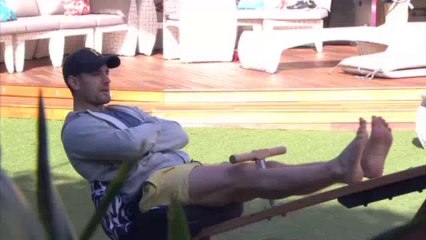 Balancing Friendships