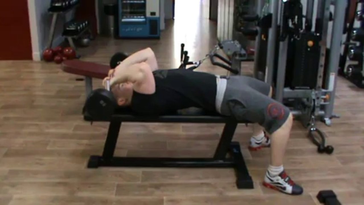 Triceps - Barre au front