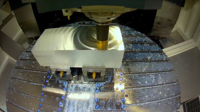 Infiniti Red Bull Racing - Rhythm of the Factory (HD)