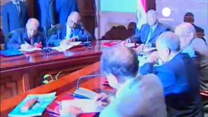 Mısır hükümetinden polise Mursi yanlısı oturma...