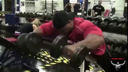 Phil Heath's - Shoulder Blast Workout with Hany Rambod