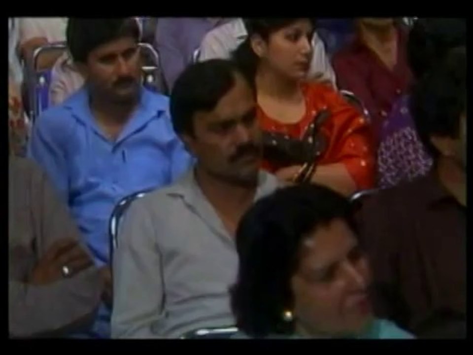 MEHDI HASAN Live - PYAR BHARE DO SHARMILE NAIN